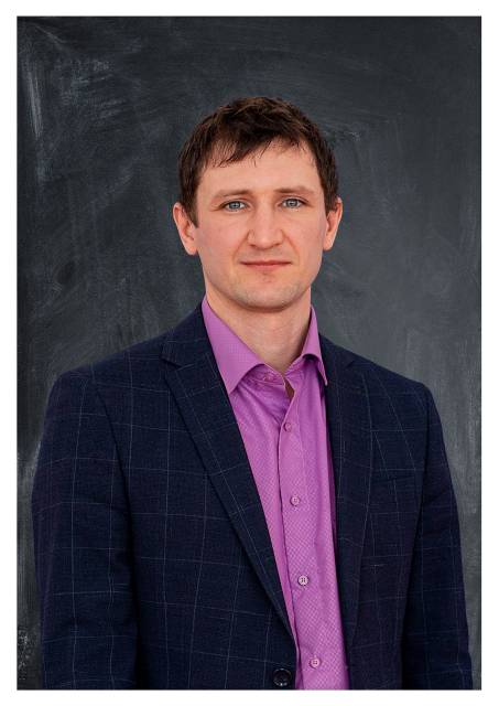 Калашников Сергей Сергеевич.